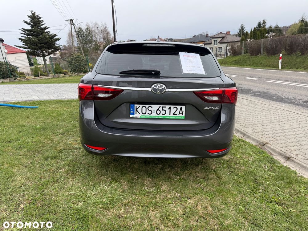 Toyota Avensis 2.0 D-4D Prestige - 3