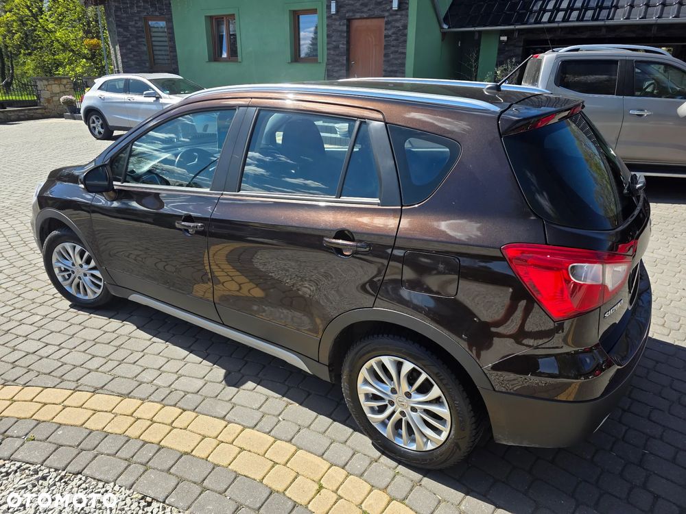 Suzuki SX4 1.6 DDiS Comfort - 4