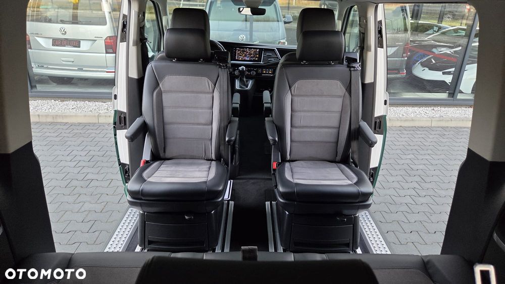 Volkswagen Multivan - 29