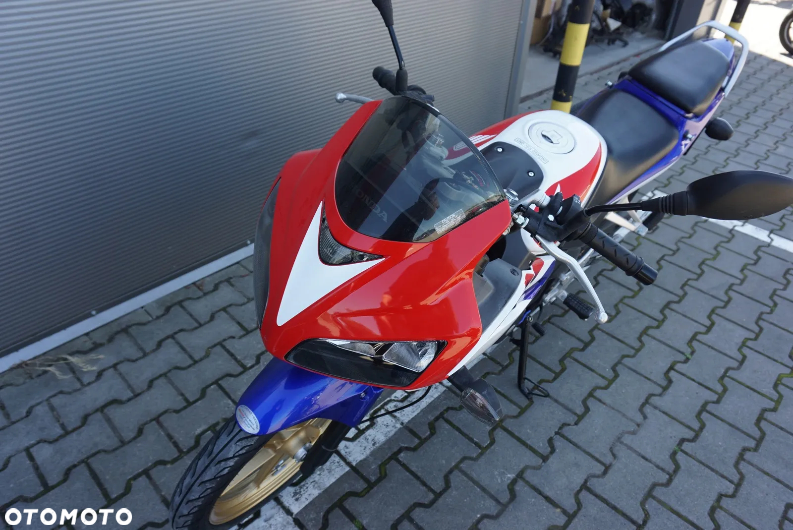 Honda CBR - 11