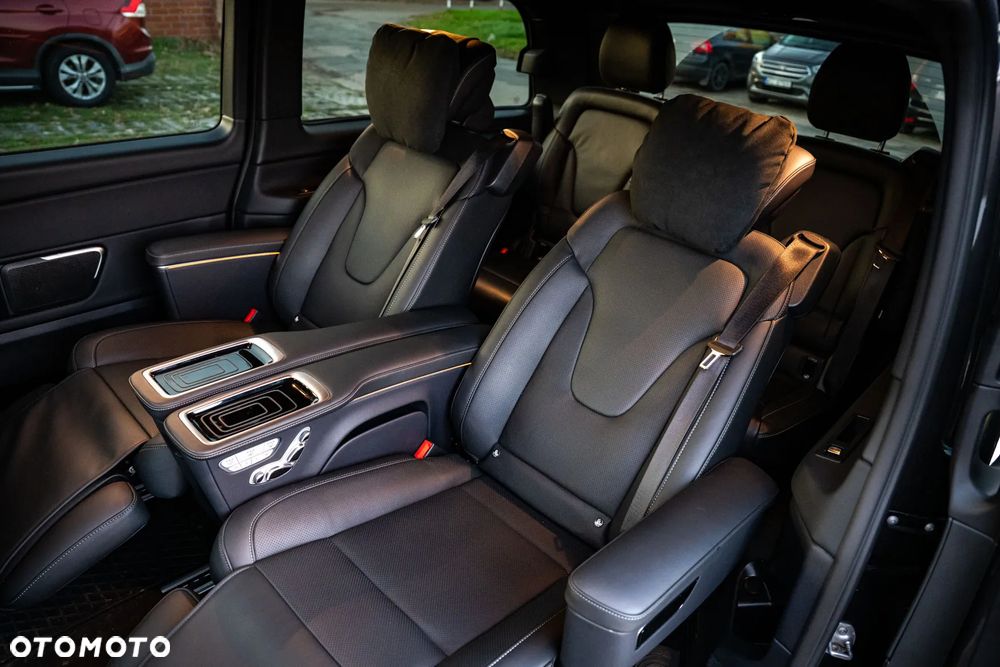 Mercedes-Benz Klasa V 300 d 4-Matic Exclusive 9G-Tronic (d³ugi) - 19