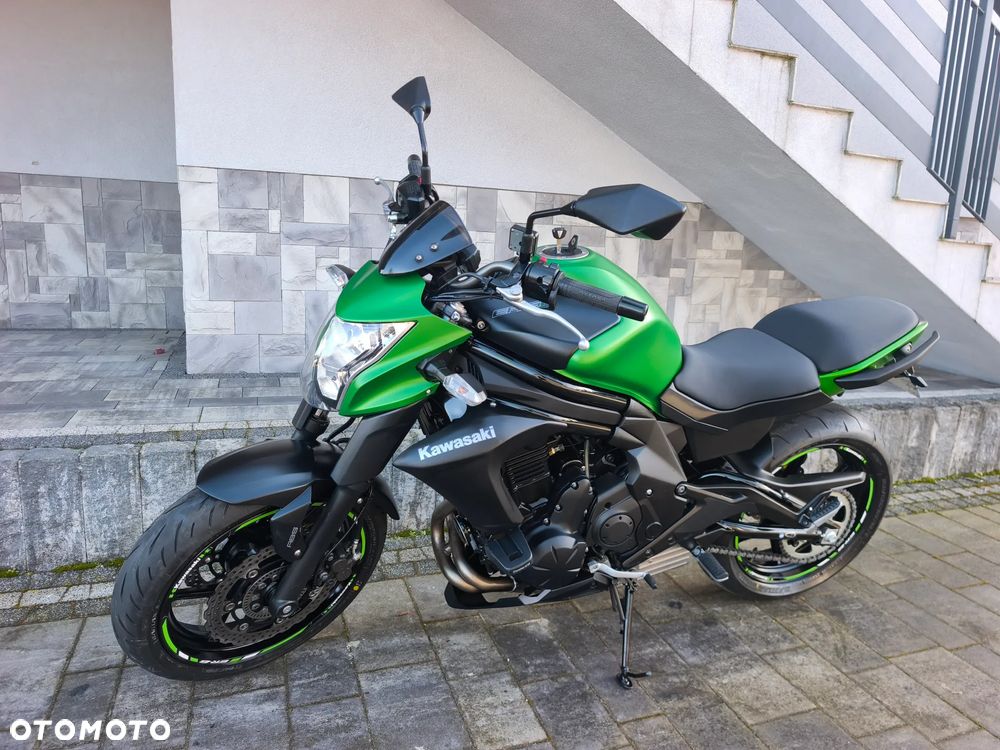 Kawasaki ER - 4