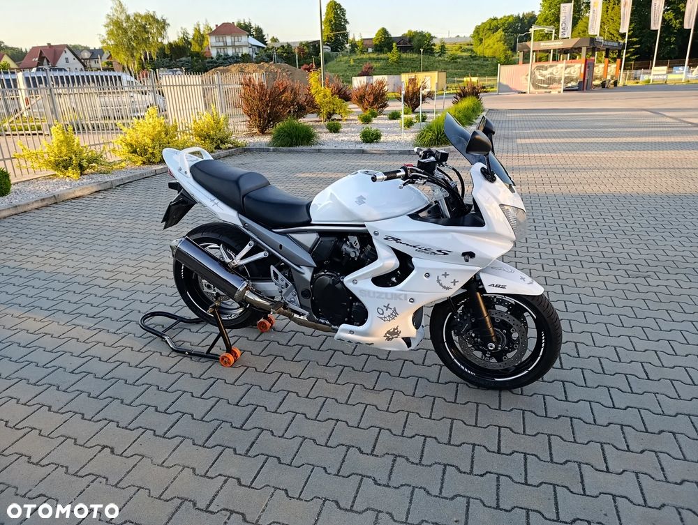 Suzuki Bandit - 29