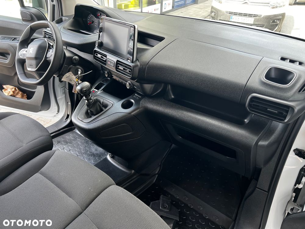 Peugeot Partner - 10