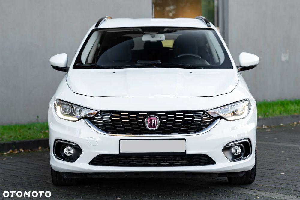 Fiat Tipo 1.4 T-Jet Lounge - 3