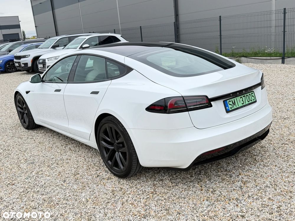Tesla Model S AWD - 6