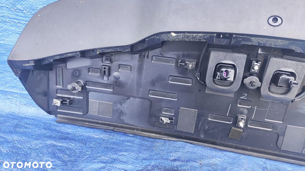 LOTKA SPOILER NAKŁADKA LAMPA TRZECIE ŚWIATŁO STOP KLAPY FORD EDGE II MK2 - 8