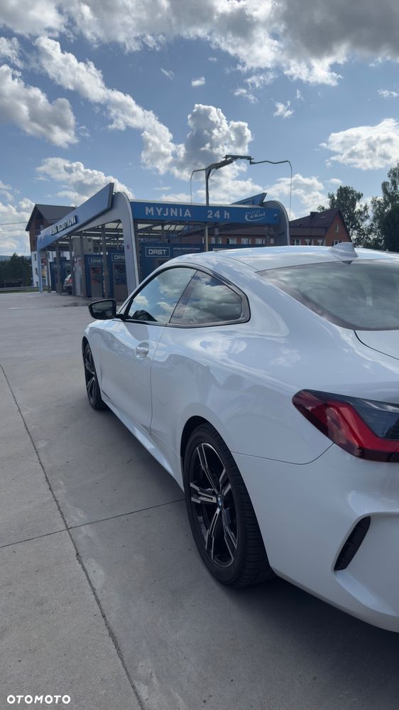 BMW Seria 4 M440i xDrive mHEV sport - 13