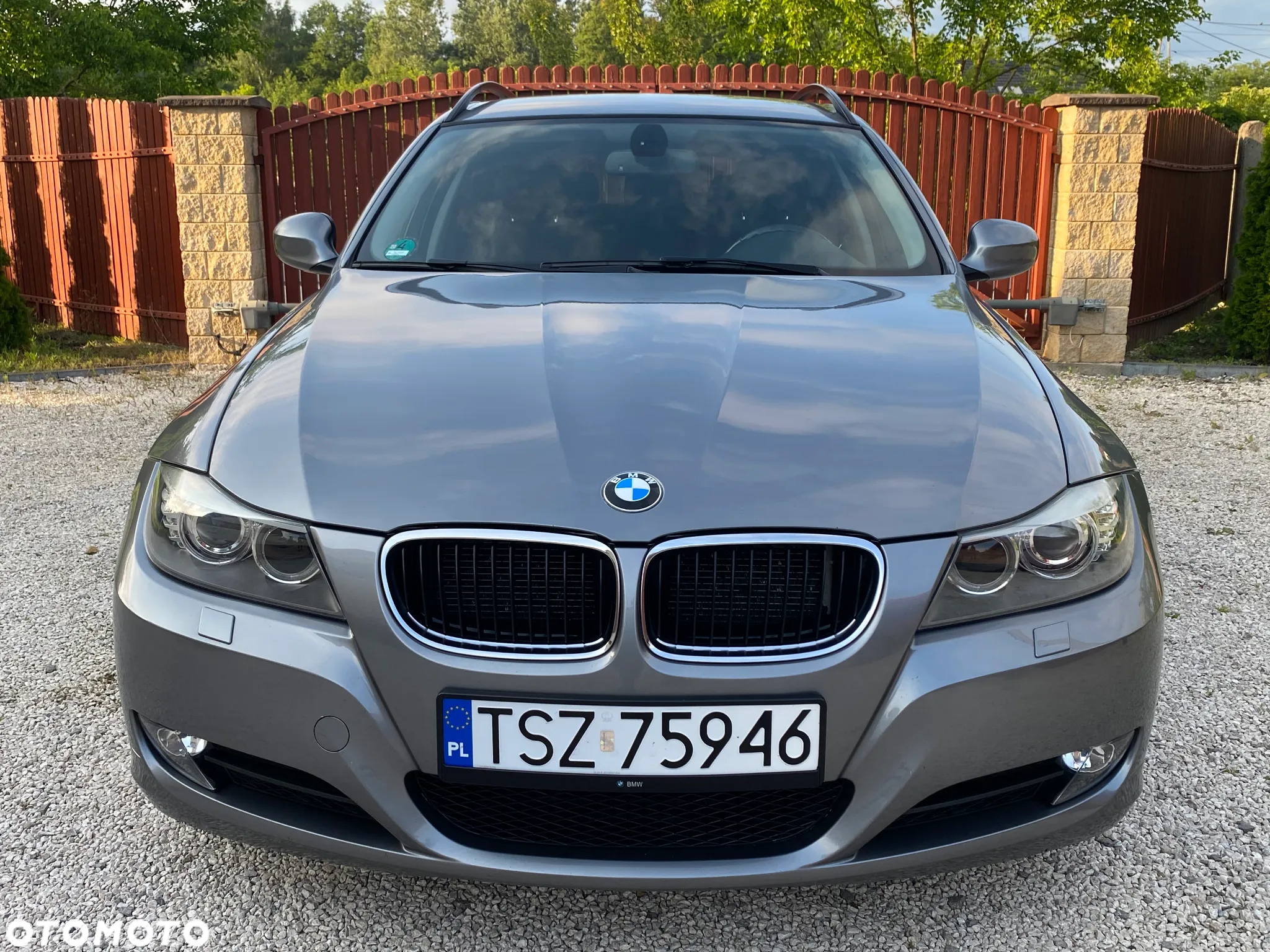 BMW Seria 3 318i - 2