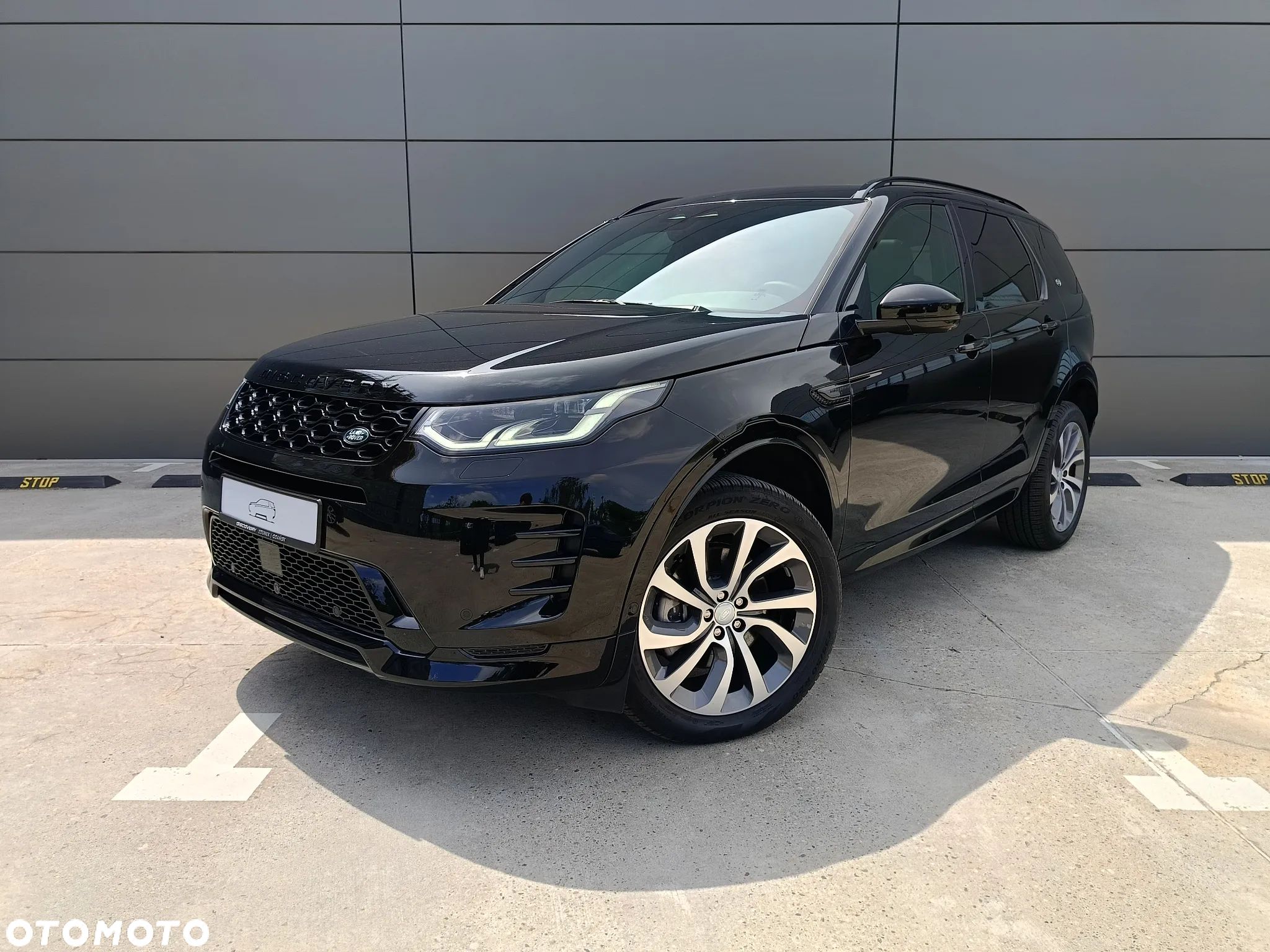 Land Rover Discovery Sport 2.0 D180 R-Dynamic SE - 1