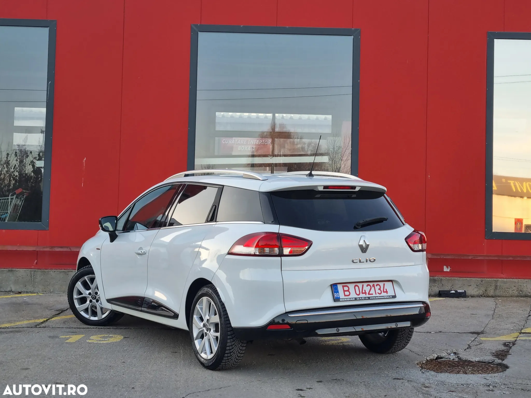 Renault Clio ENERGY TCe 90 Start & Stop LIMITED - 16