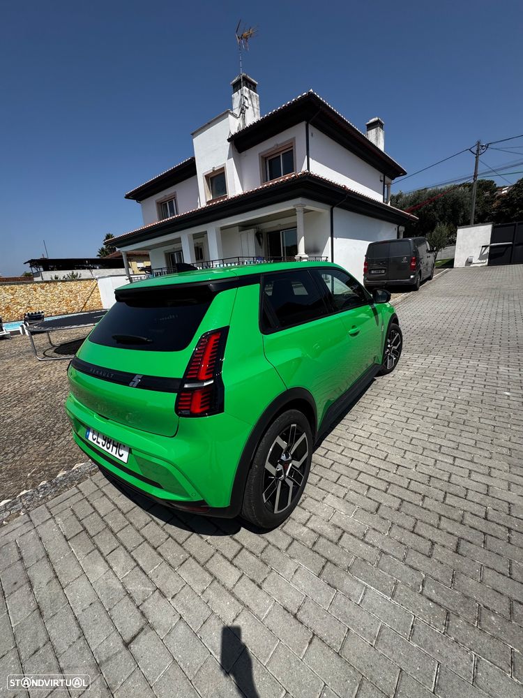 Renault 5 E-Tech 40 kWh Techno Autonomia Urbana - 9