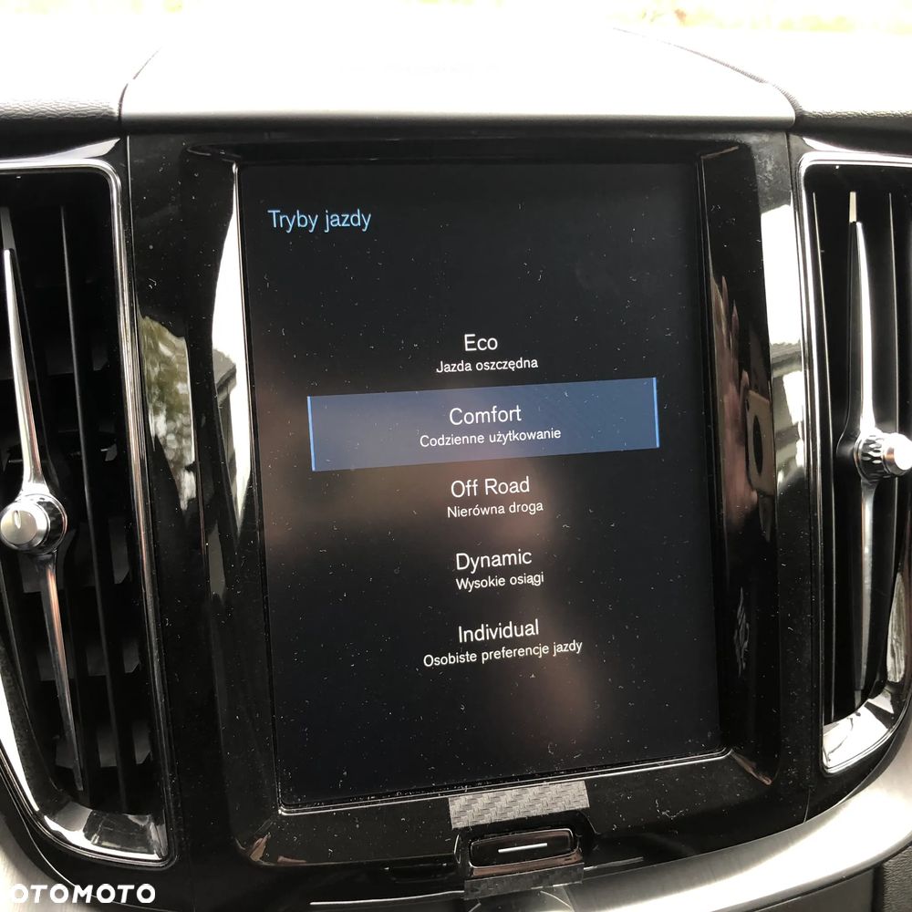 Volvo XC 60 B5 D AWD Geartronic Inscription - 39