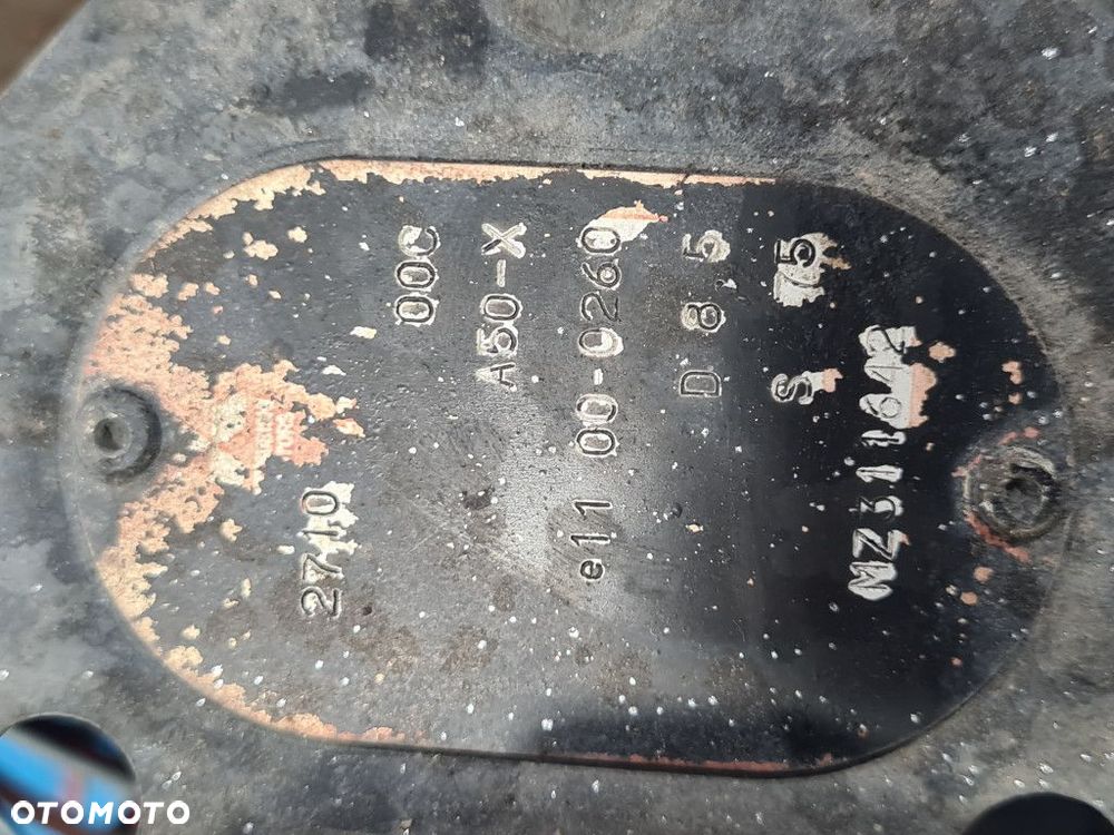 HAK DO PRZYCZEPY MITSUBISHI GALANT VIII - 10