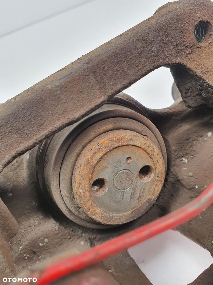 ZACISK HAMULCOWY PRAWY TYŁ TYLNY FORD FOCUS MK3 5D HB - 5