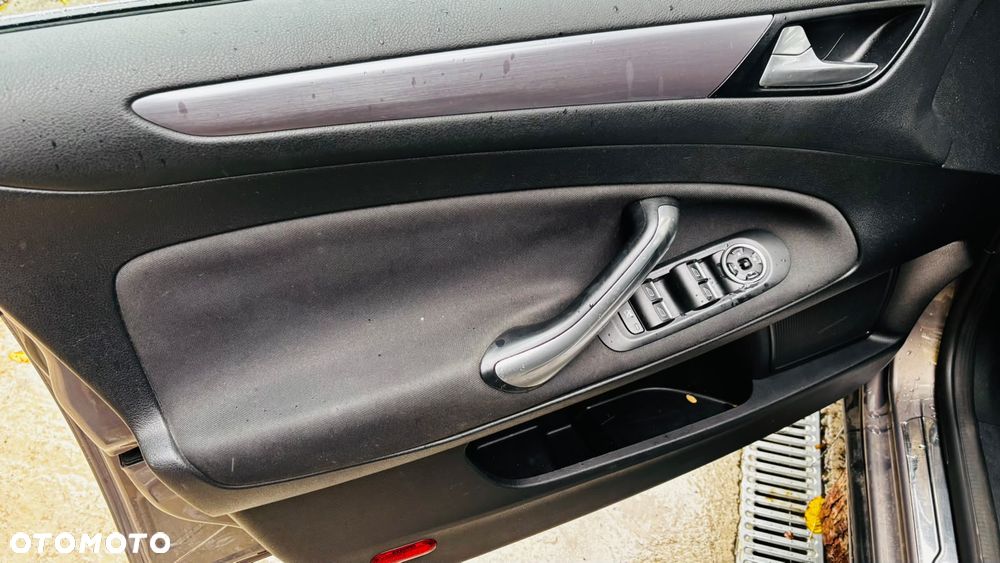 Ford Mondeo - 17