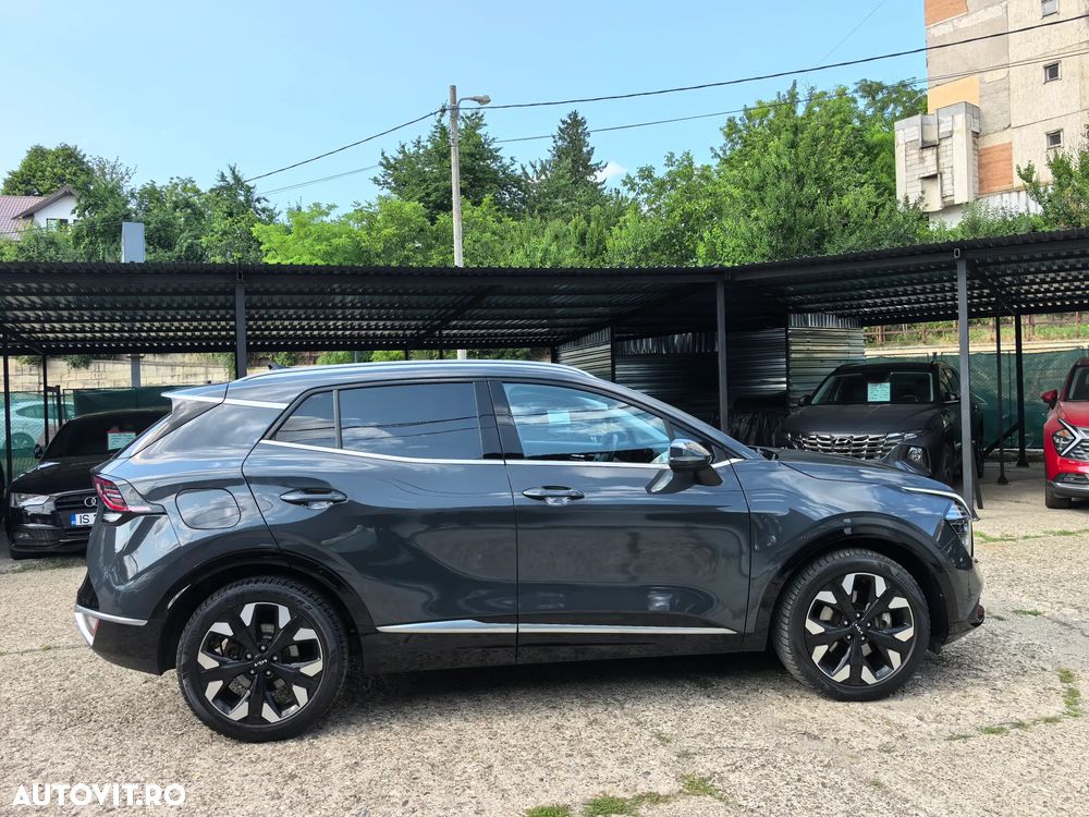 Kia Sportage 1.6 T-GDI PHEV 6AT 4x4 Business Line - 11