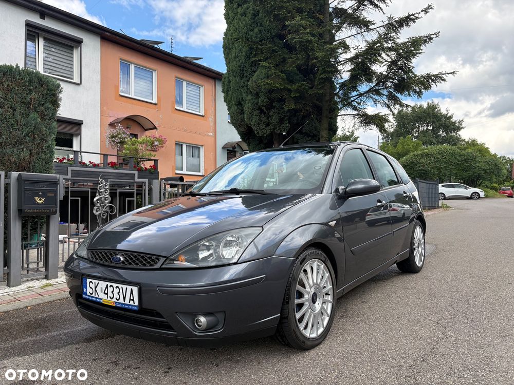 Ford Focus - 1