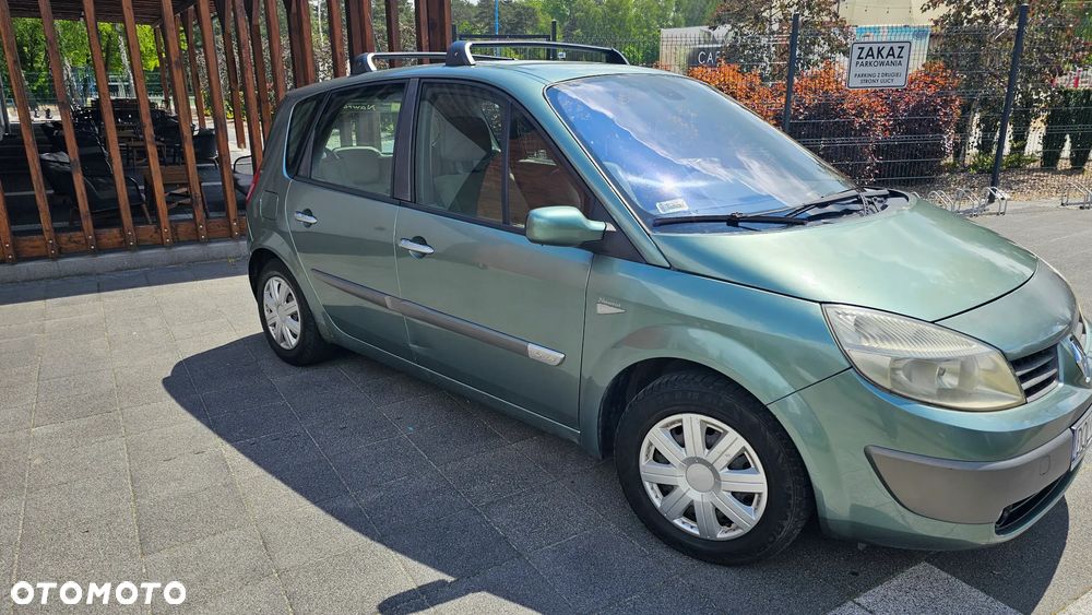 Renault Scenic 1.6 Confort Authentique - 10