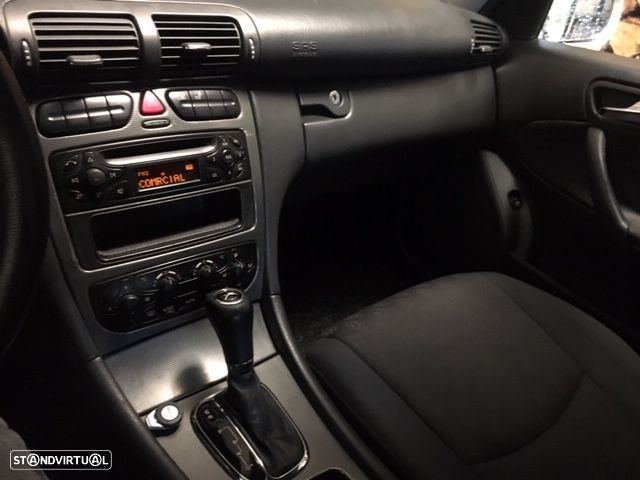 Mercedes-Benz C 220 CDI Auto Classic DPF Sport Edition - 16