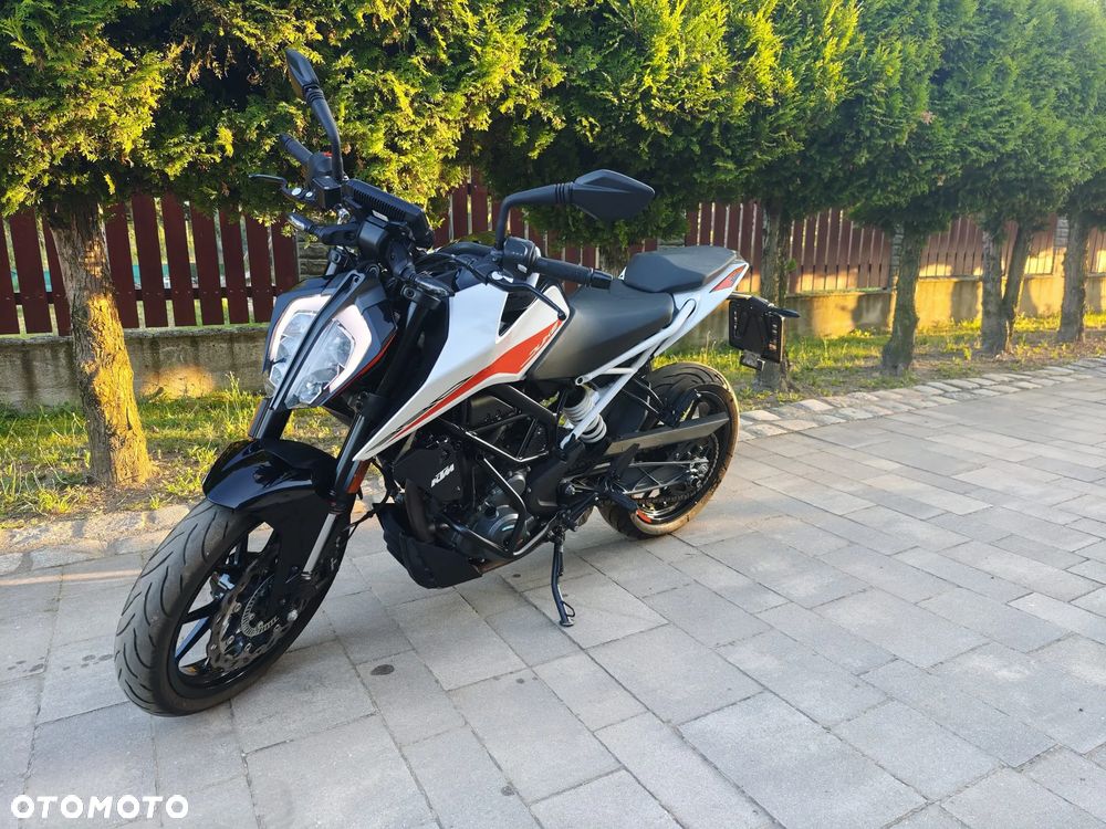 KTM Duke 390 - 4
