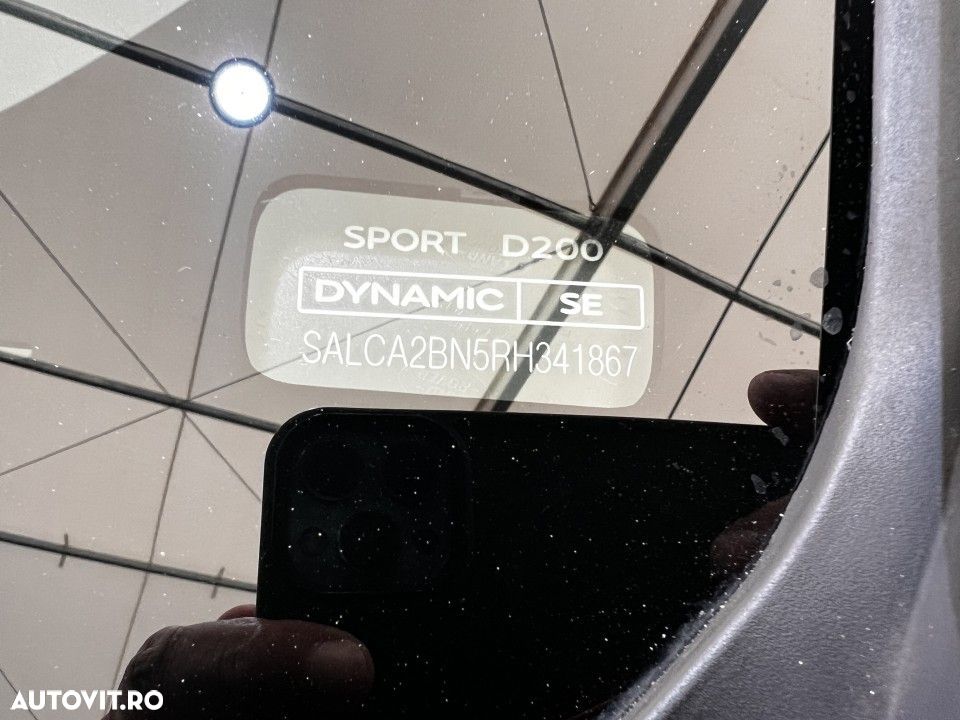 Land Rover Discovery Sport - 10