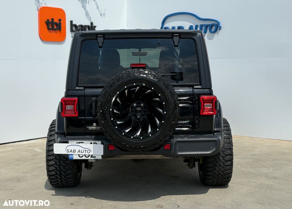 Jeep Wrangler Unlimited 3.6 Automatik Sahara - 21