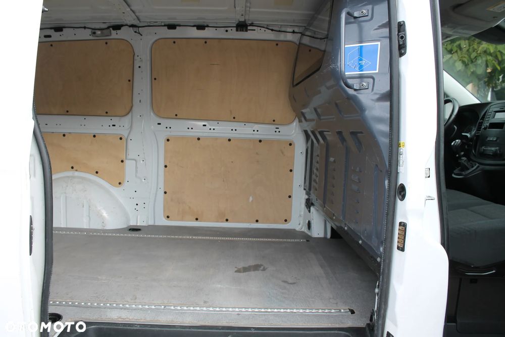 Mercedes-Benz VITO - 18