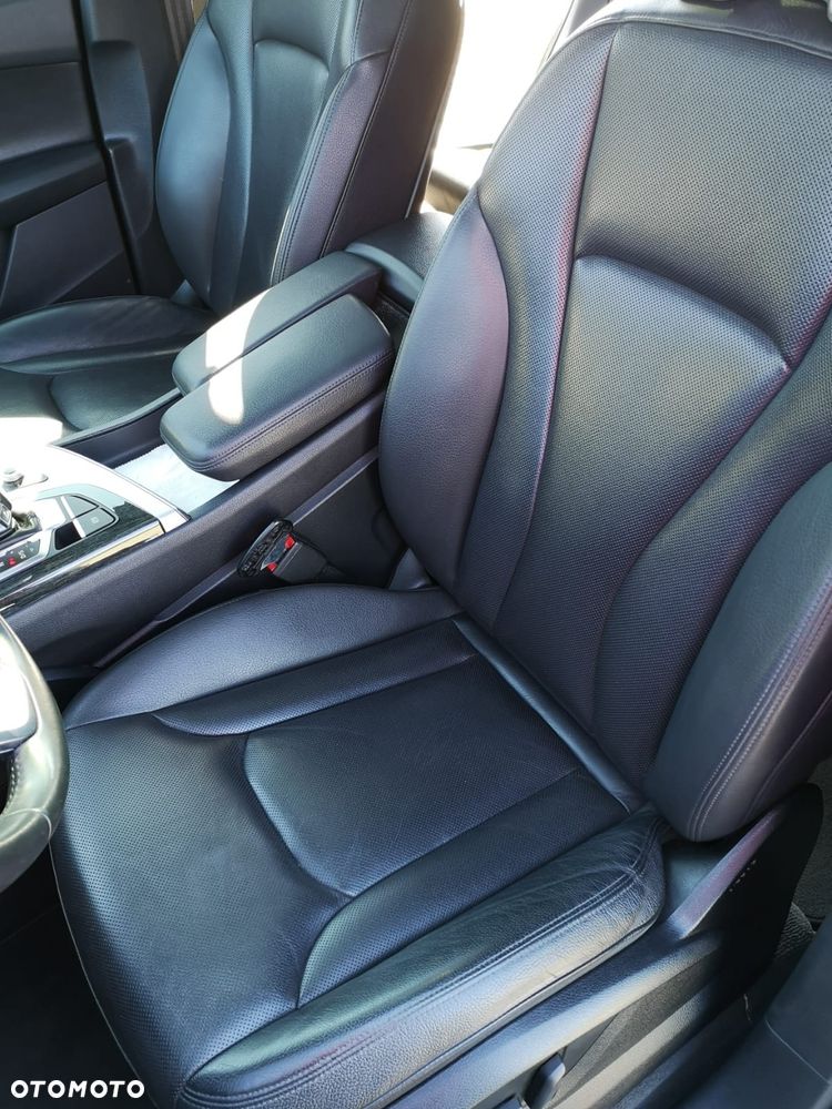 Audi Q7 - 3