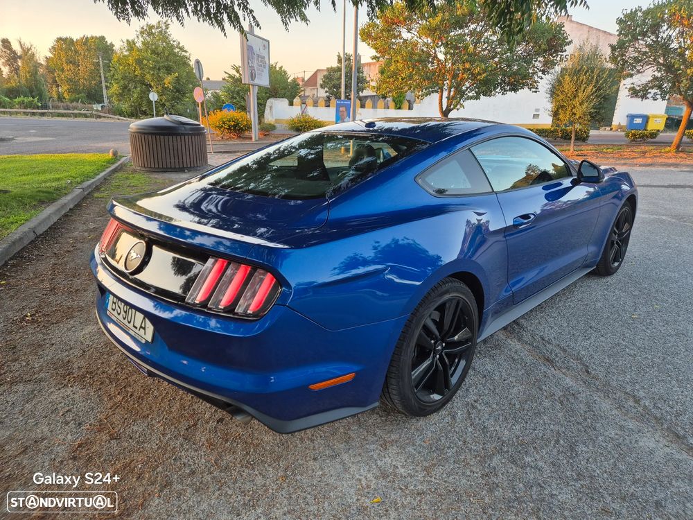 Ford Mustang 2.3 Eco Boost - 4