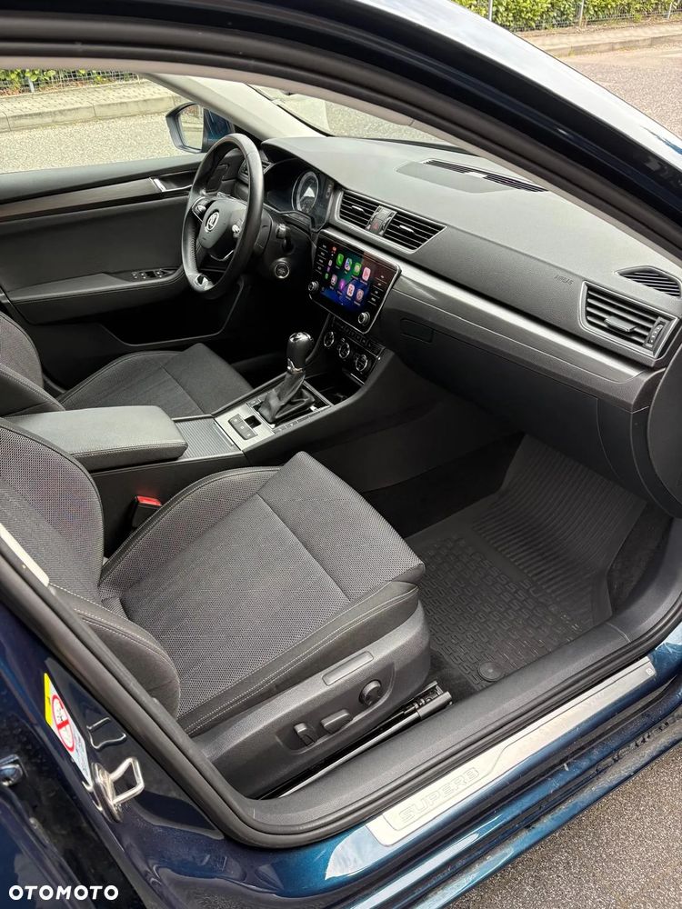 Skoda Superb 2.0 TSI Style DSG - 11