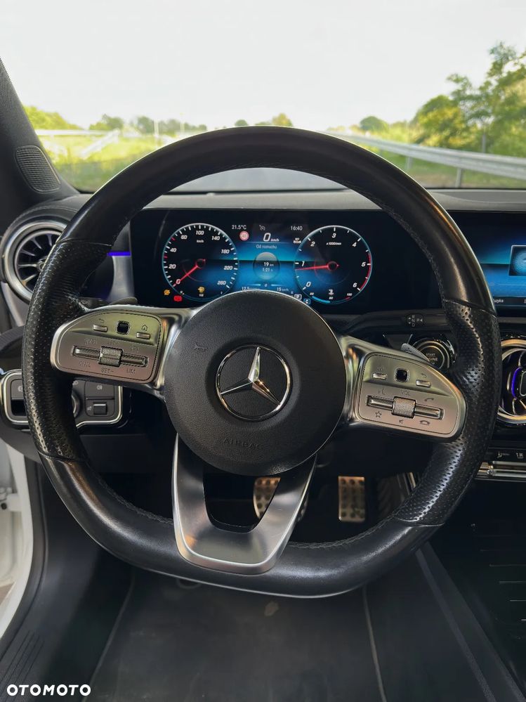 Mercedes-Benz CLA 220 d Edition 1 8G-DCT - 5