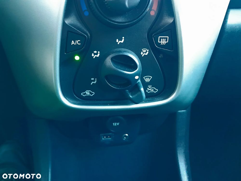 Peugeot 108 VTI 72 Active - 9