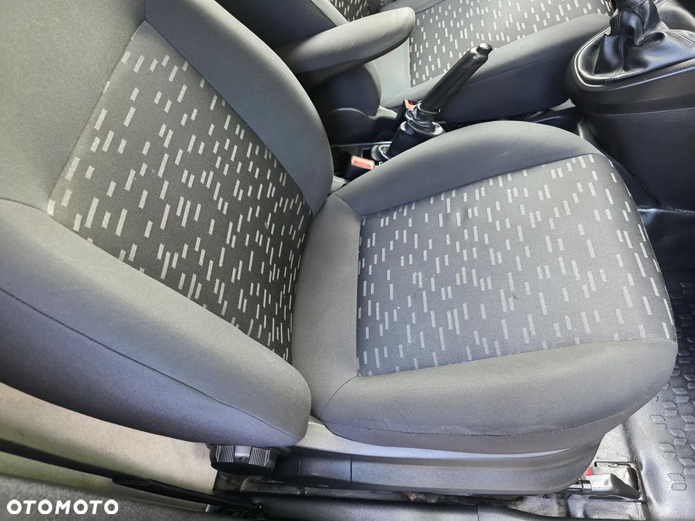 Renault Clio 1.5 dCi Energy Alize - 31