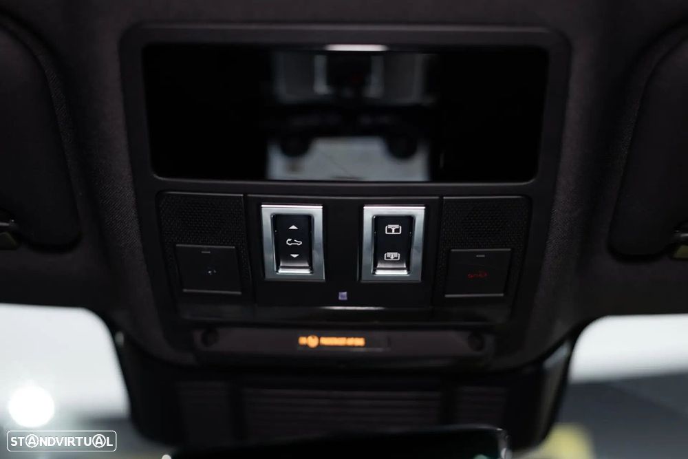 Land Rover Range Rover Evoque 1.5 P300e AWD Dynamic SE - 34