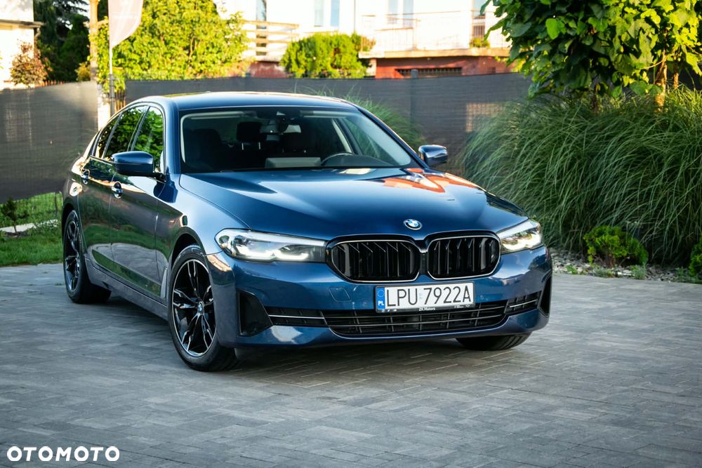 BMW Seria 5 520d MHEV - 22