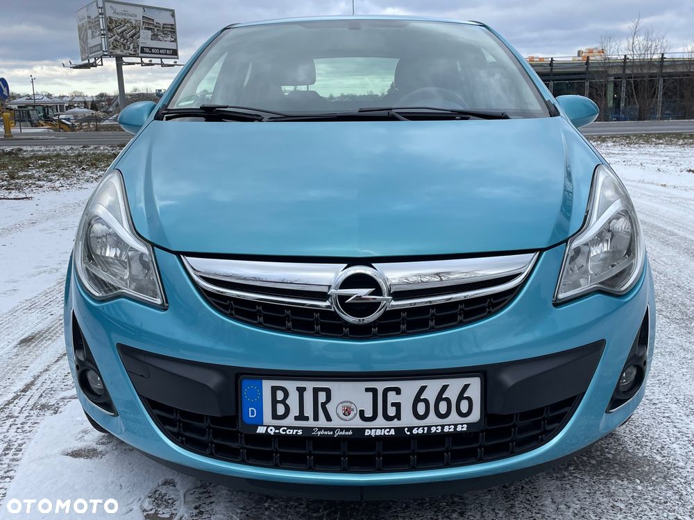 Opel Corsa 1.4 16V 150 Jahre - 2