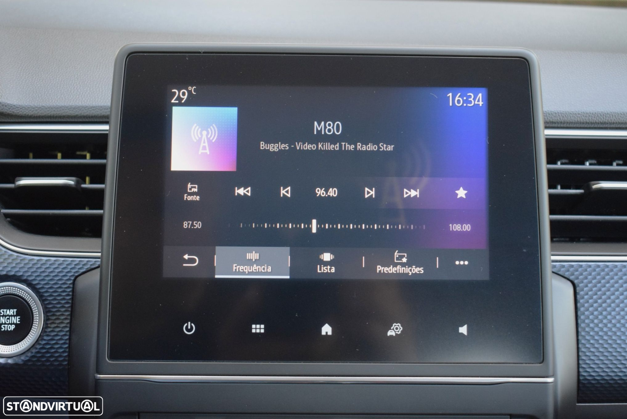 Renault Arkana 1.6 E-Tech Intens - 32