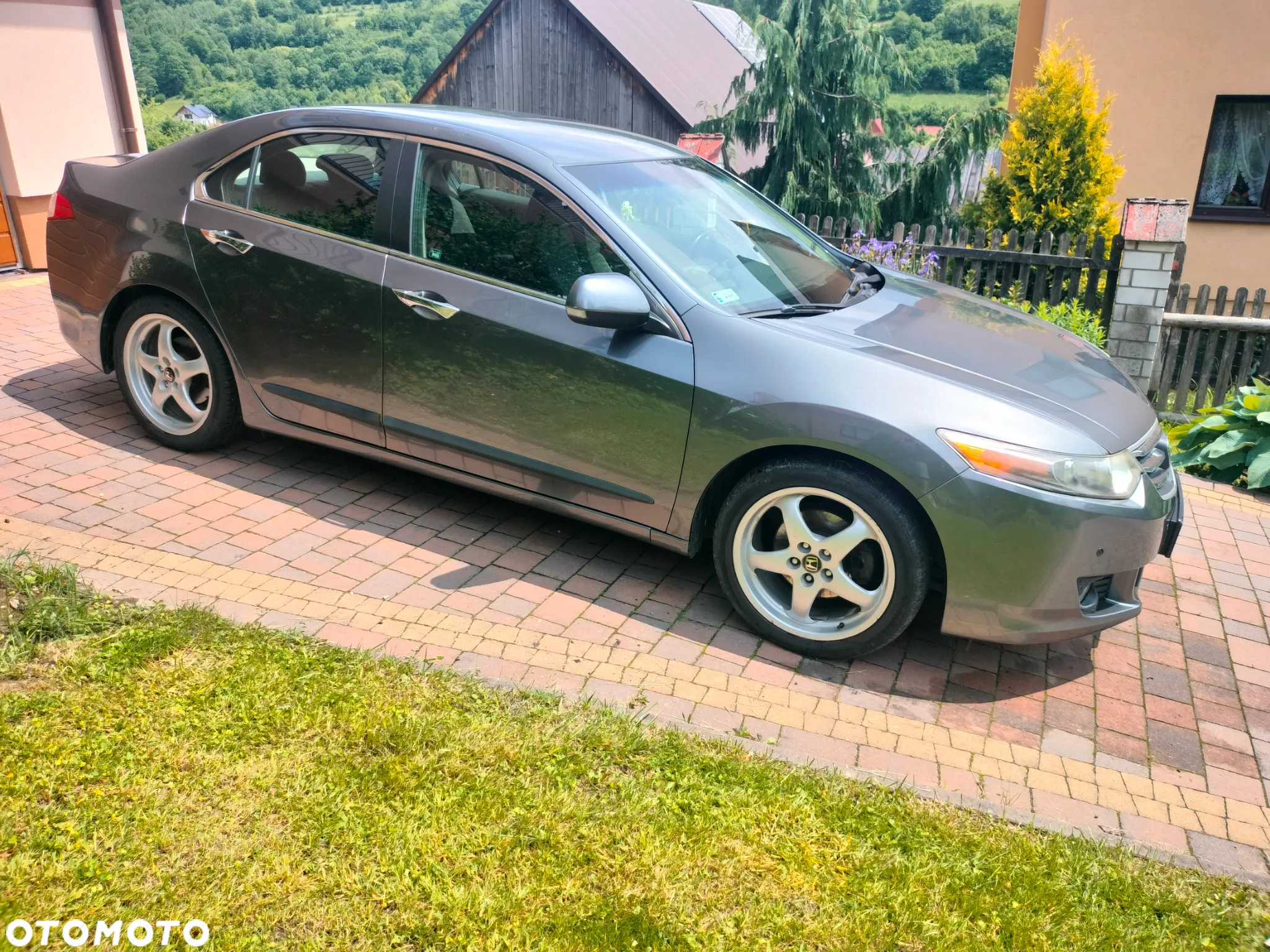 Honda Accord - 8