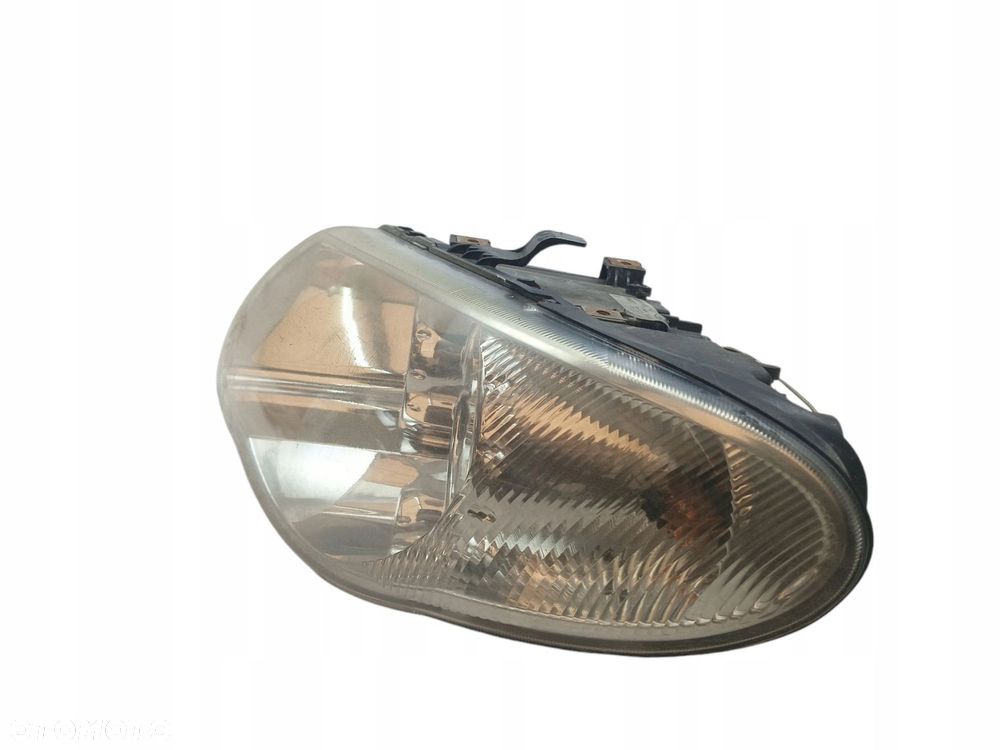 LAMPA LEWY PRZÓD CHRYSLER VOYAGER IV LIFT (2004-2008) 2.8 CRD 150KM - 2
