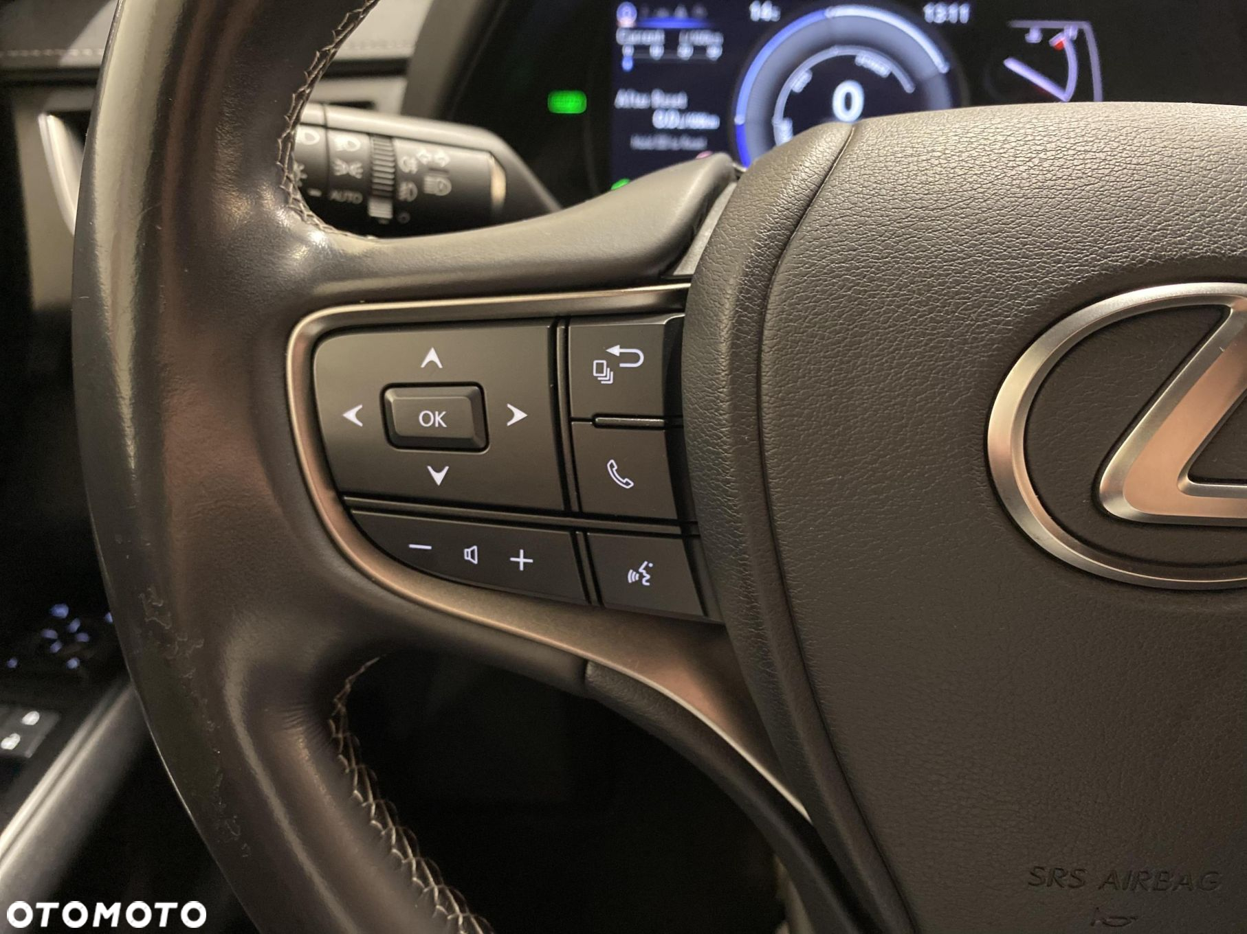 Lexus UX 250h GPF F Impression 2WD - 15