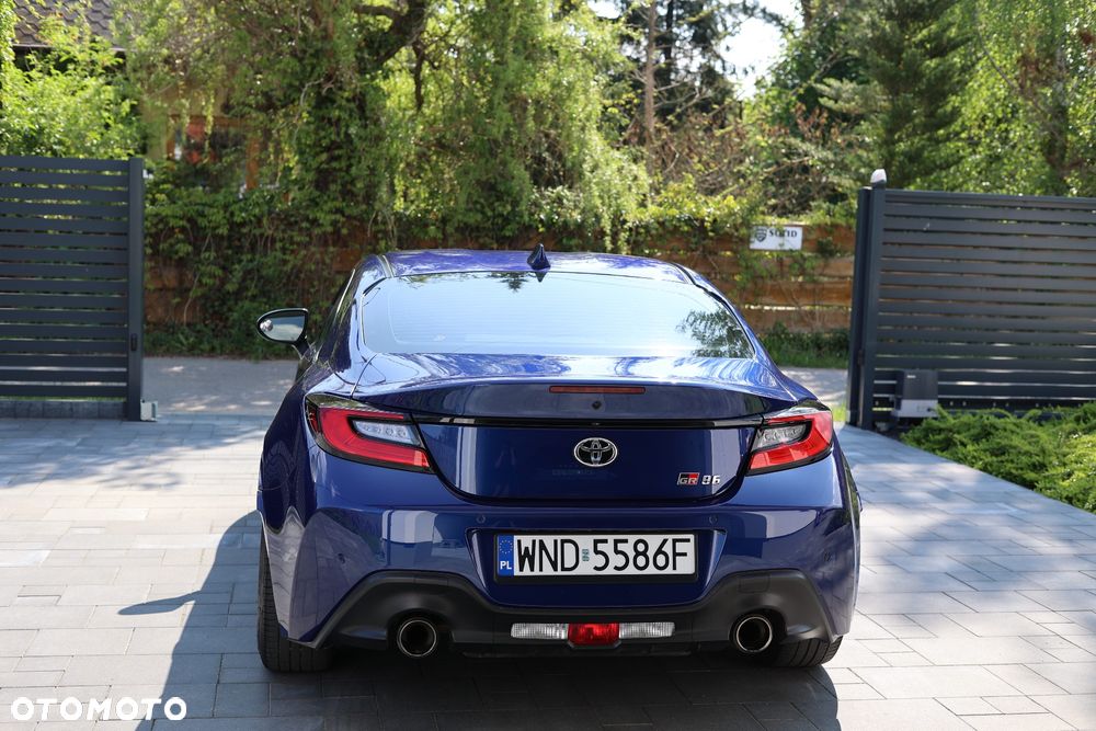Toyota GR86 2.4 Dynamic - 10