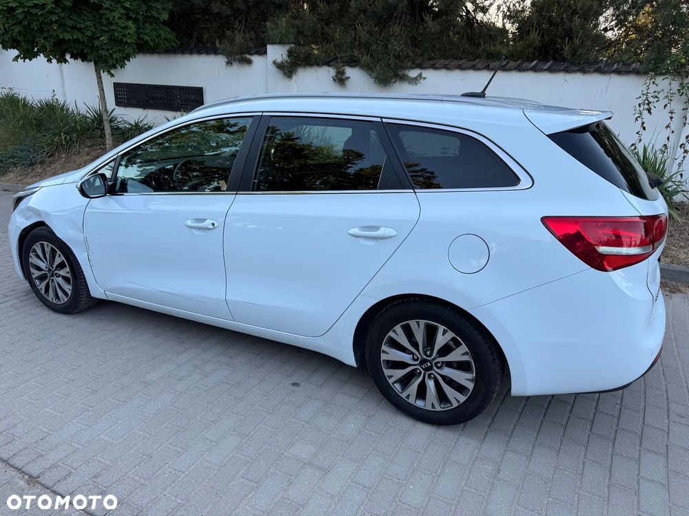 Kia Ceed 1.6 CRDi L Business Line - 8