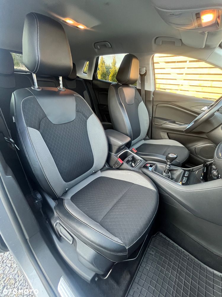 Opel Grandland X 1.2 Start/Stop Business Edition - 6