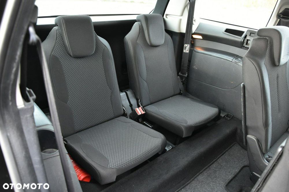 Citroën C4 Grand Picasso - 12