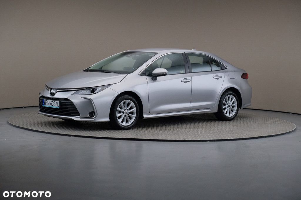Toyota Corolla - 1