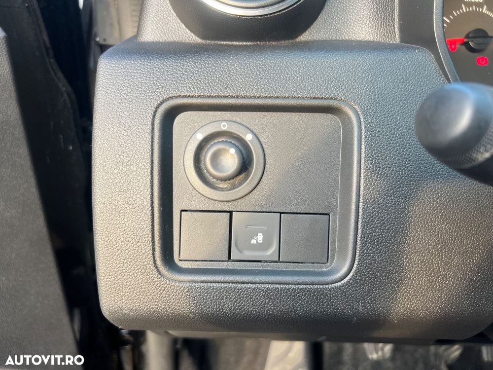 Dacia Duster TCe 130 GPF Prestige jante 17" - 10