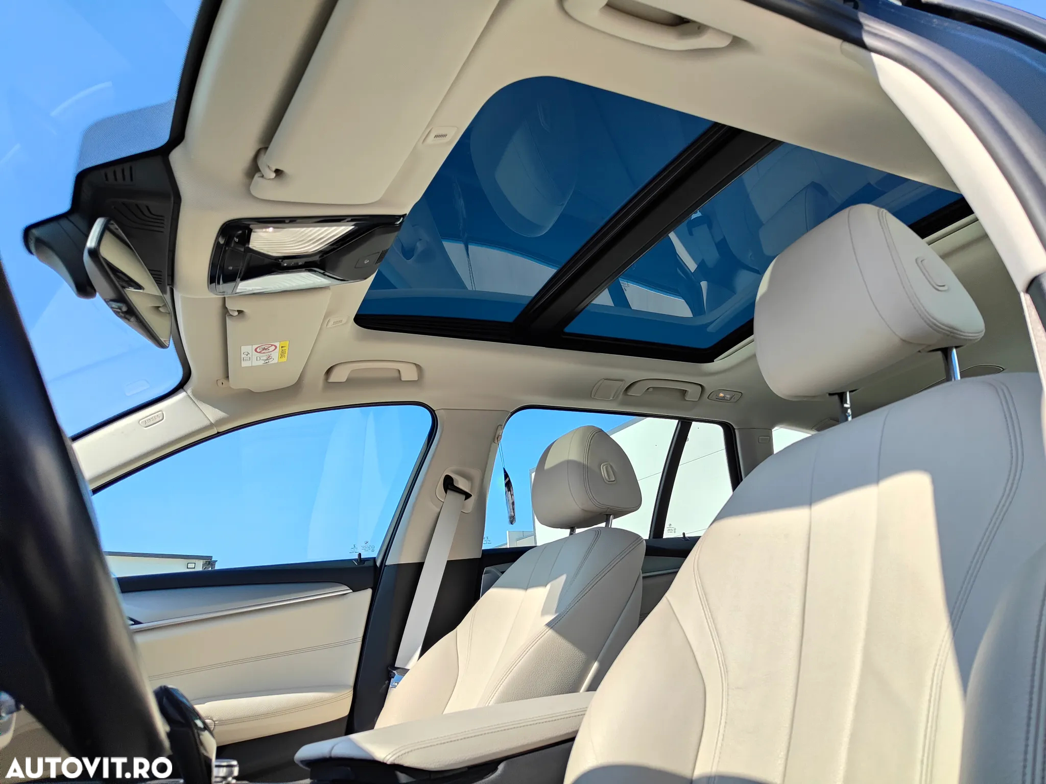 BMW Seria 5 520i Touring Aut. - 10