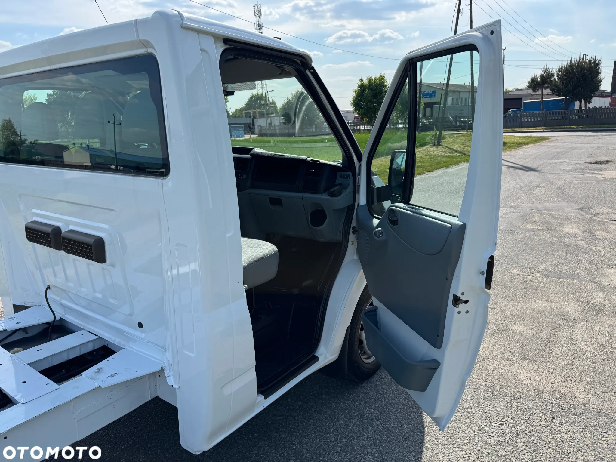 Ford Transit * 2.2 / 155KM * Max długa rama do zabudowy * Koła bliźniacze * - 26