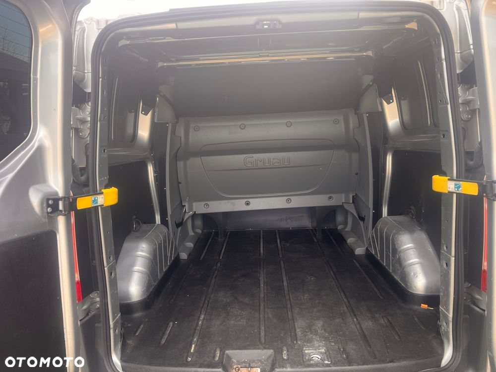 Ford Transit Custom - 13